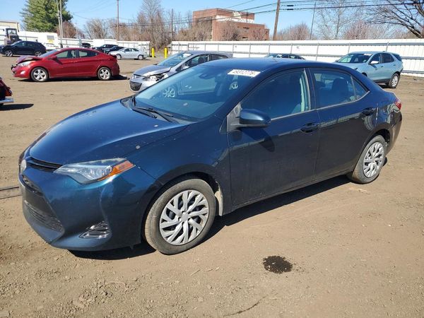 2018 TOYOTA COROLLA
