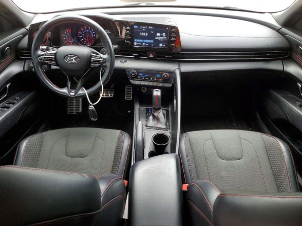 2021 HYUNDAI ELANTRA