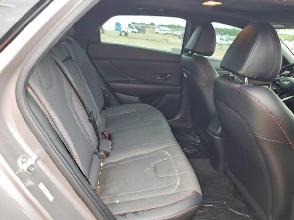 2021 HYUNDAI ELANTRA