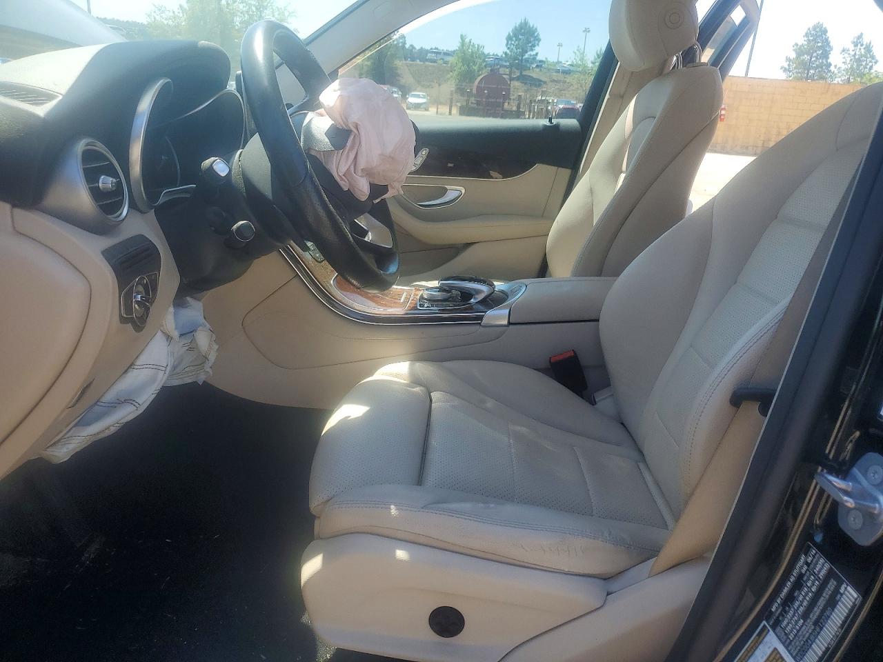 2017 MERCEDES-BENZ GLC GLC300