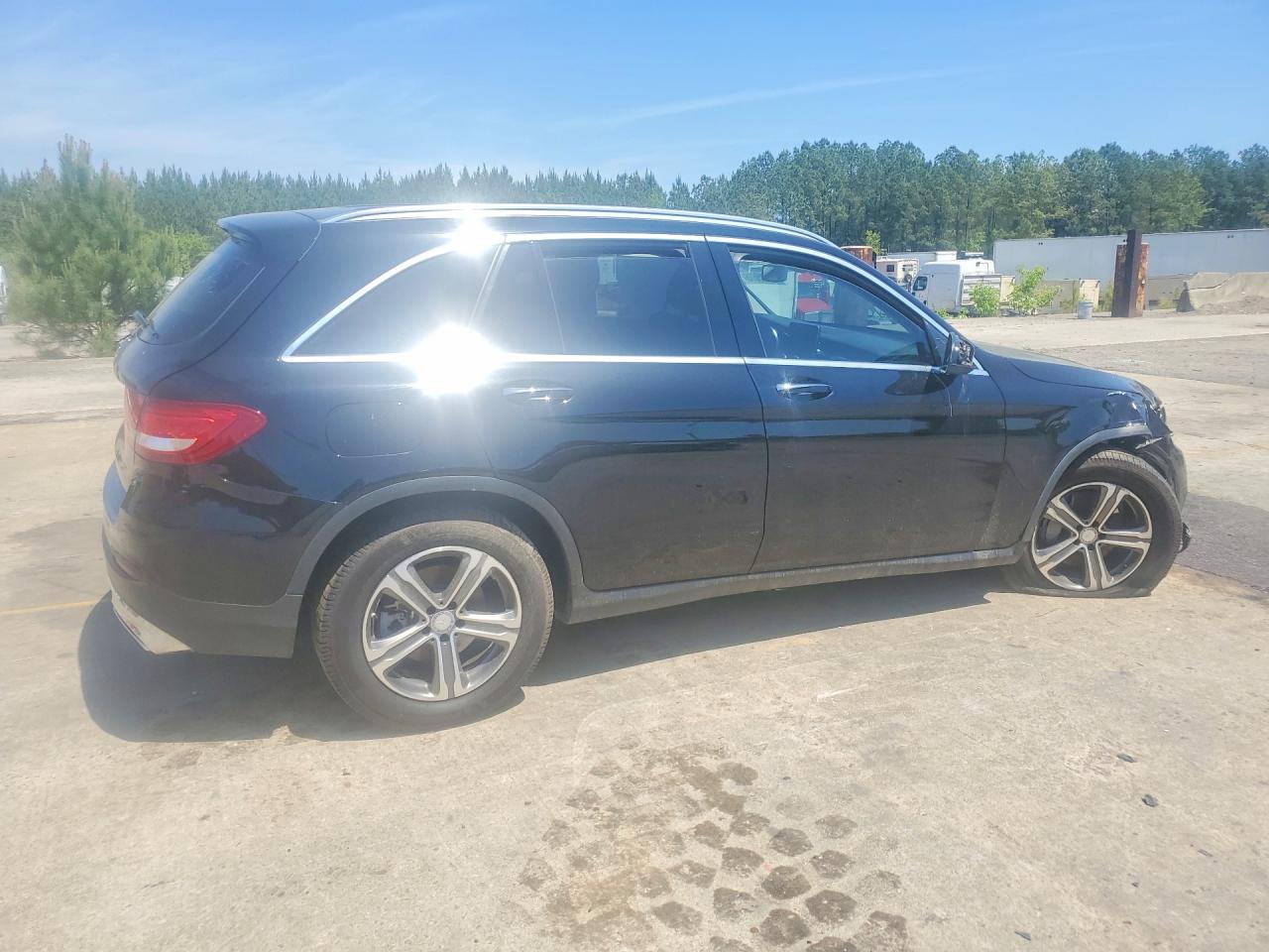 2017 MERCEDES-BENZ GLC GLC300