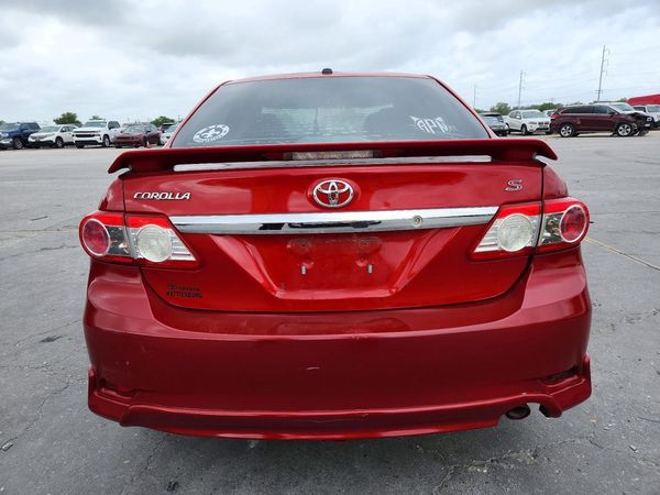 2013 TOYOTA COROLLA