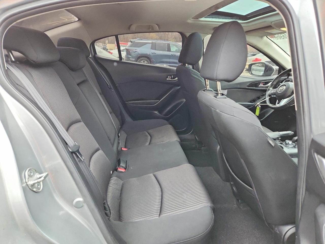 2016 MAZDA 3 Grand Touring/GT