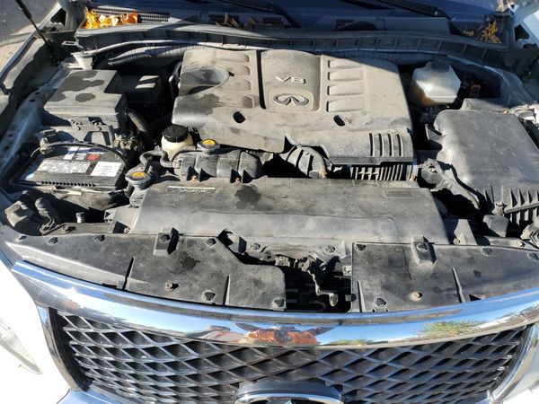 2015 INFINITI QX80