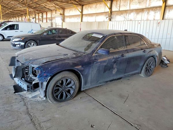 2016 CHRYSLER 300 Limited