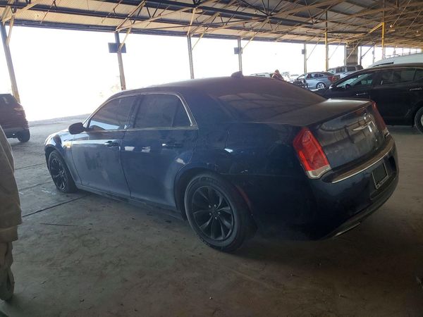 2016 CHRYSLER 300 Limited