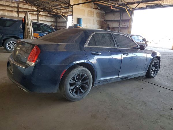 2016 CHRYSLER 300 Limited