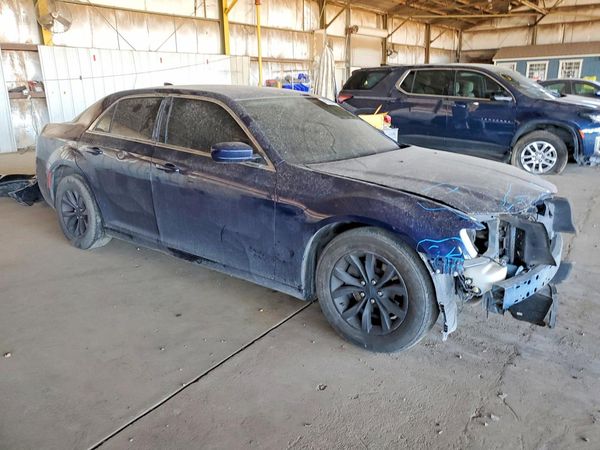 2016 CHRYSLER 300 Limited