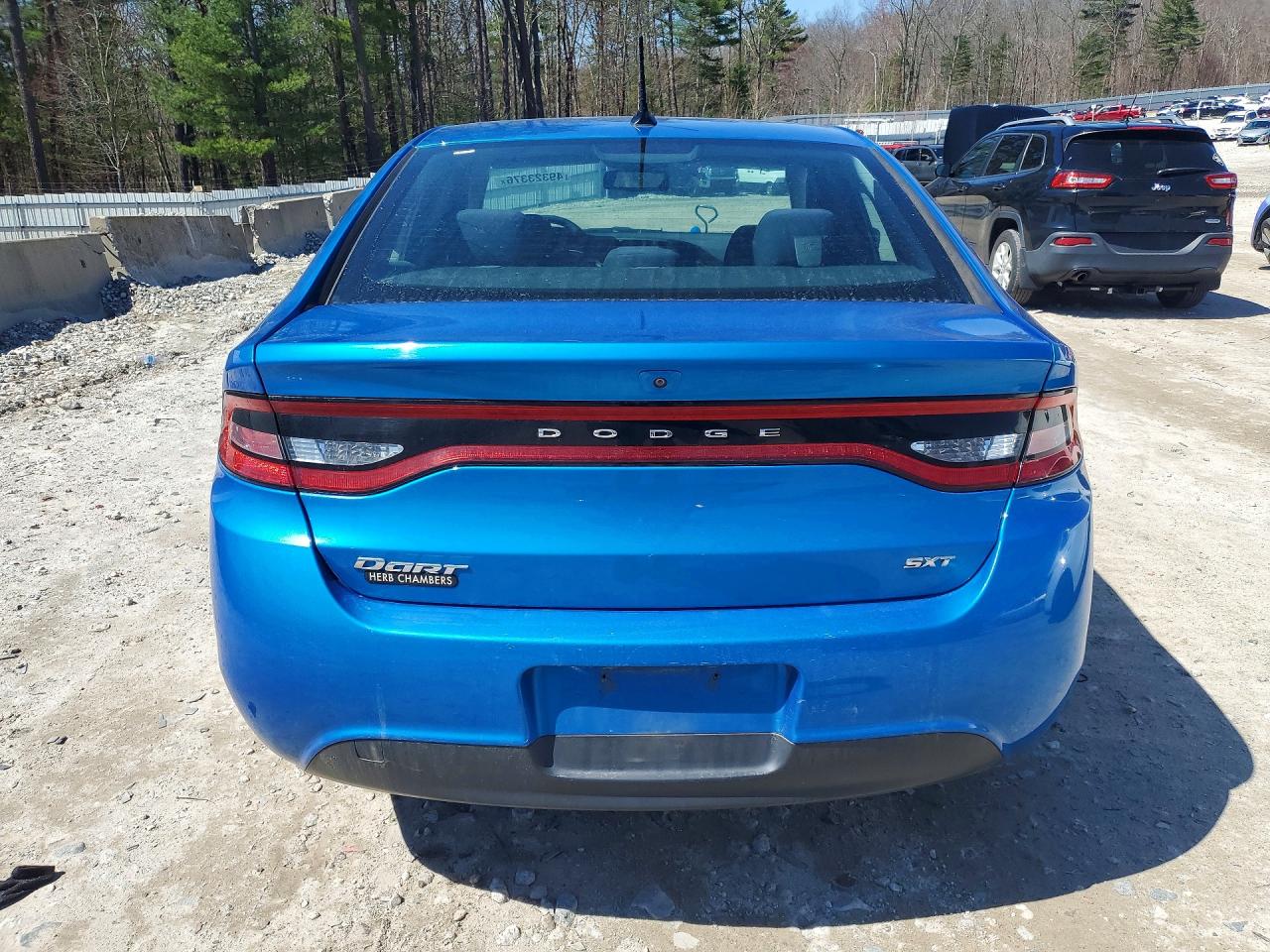 2016 DODGE DART SXT