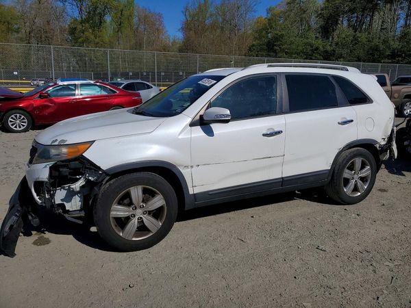 2013 KIA SORENTO EX