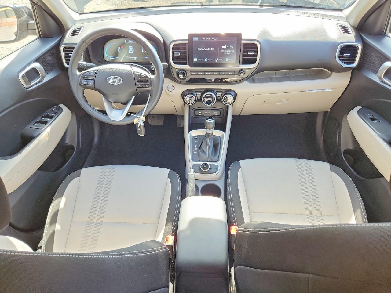 2025 HYUNDAI VENUE SEL, Limited