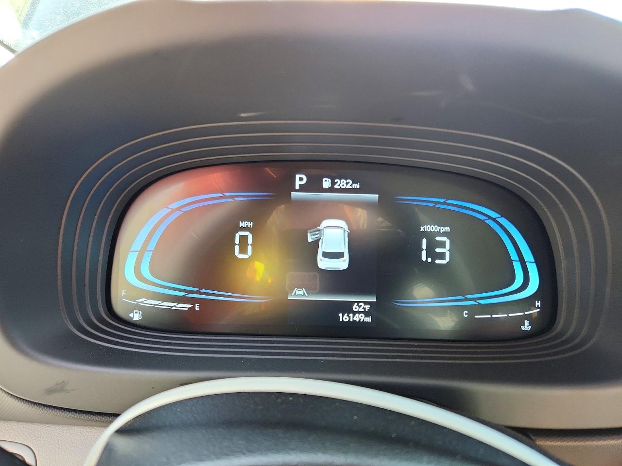2025 HYUNDAI VENUE SEL, Limited