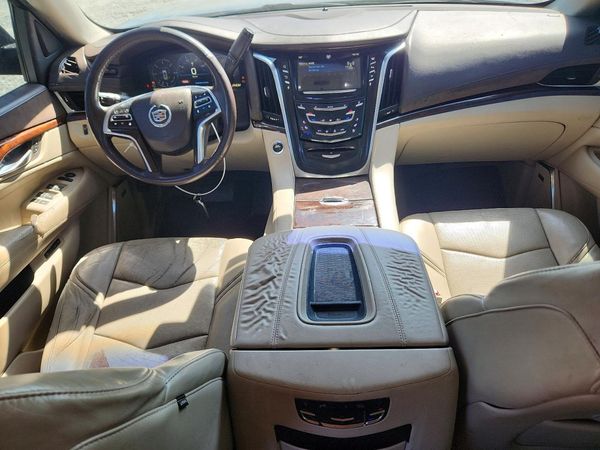 2015 CADILLAC ESCALADE Luxury