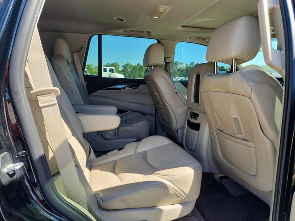 2015 CADILLAC ESCALADE Luxury