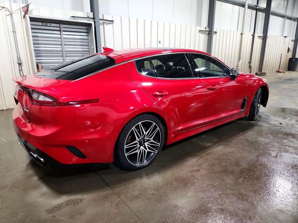 2018 KIA STINGER