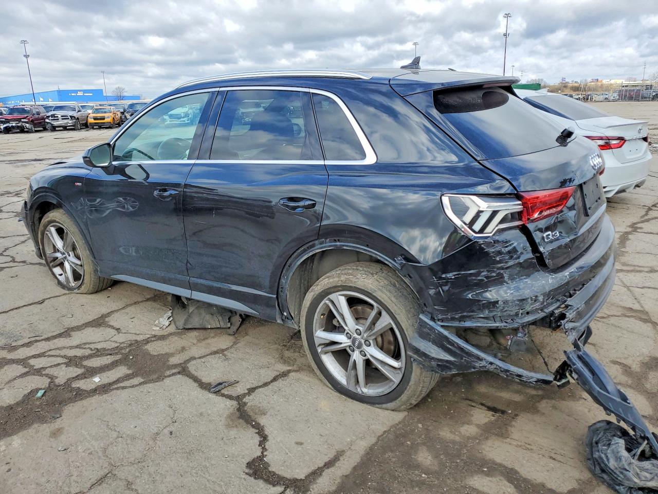 2021 AUDI Q3 S Line quattro Premium