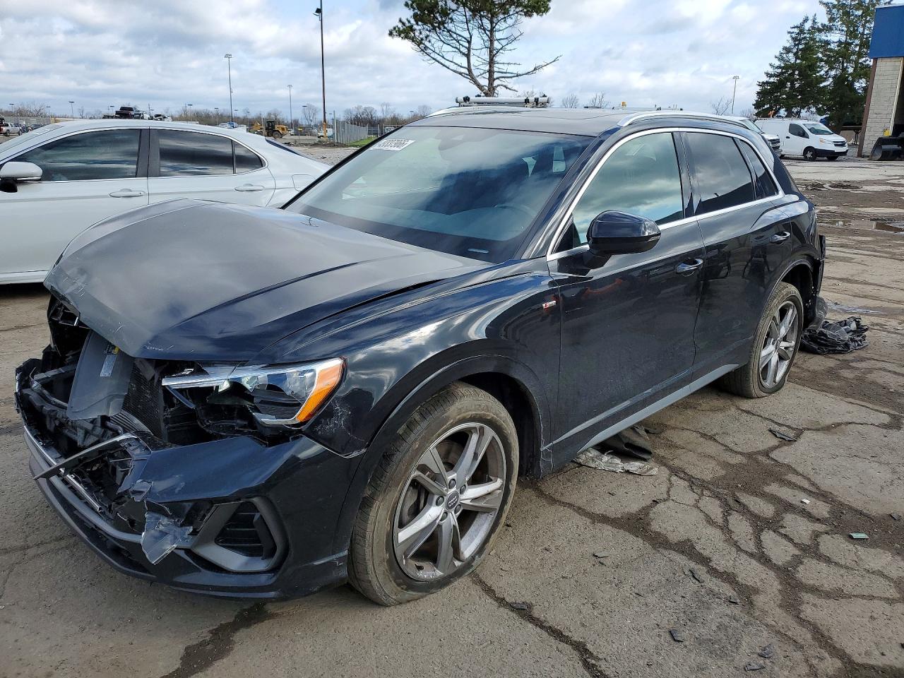 2021 AUDI Q3 S Line quattro Premium