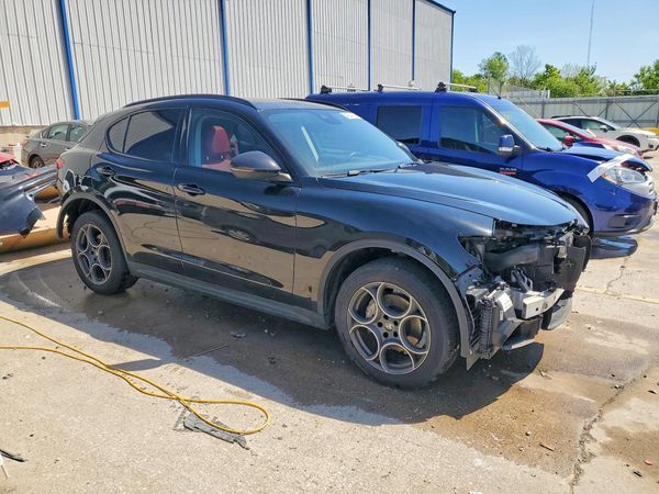 2021 ALFA ROMEO STELVIO AWD