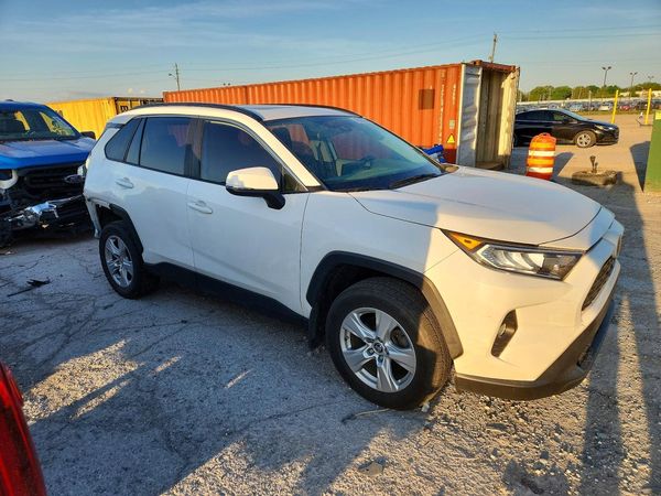 2019 TOYOTA RAV4 XLE / XLE Premium 4WD