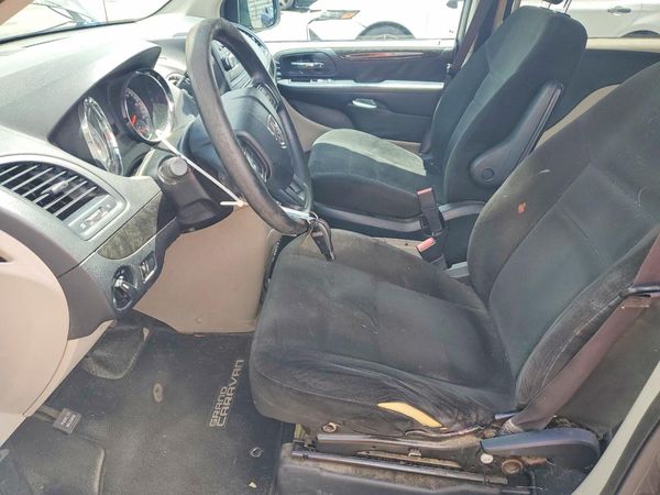 2015 DODGE GRAND CARAVAN SE
