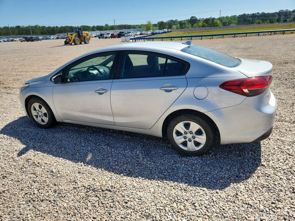 2017 KIA FORTE LX Popular, S