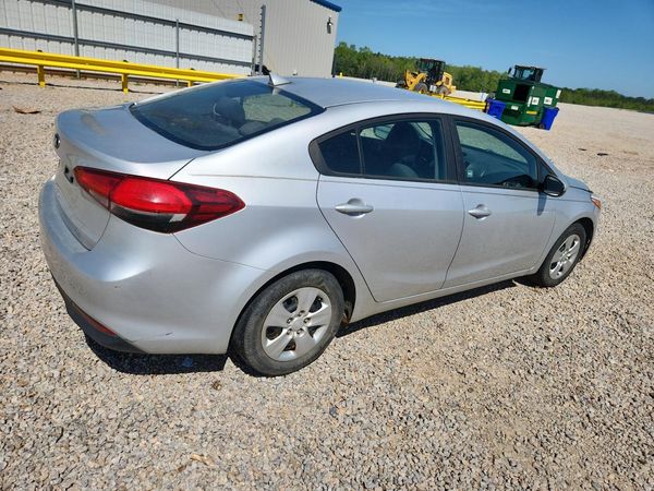 2017 KIA FORTE LX Popular, S
