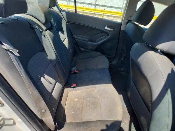 2017 KIA FORTE LX Popular, S
