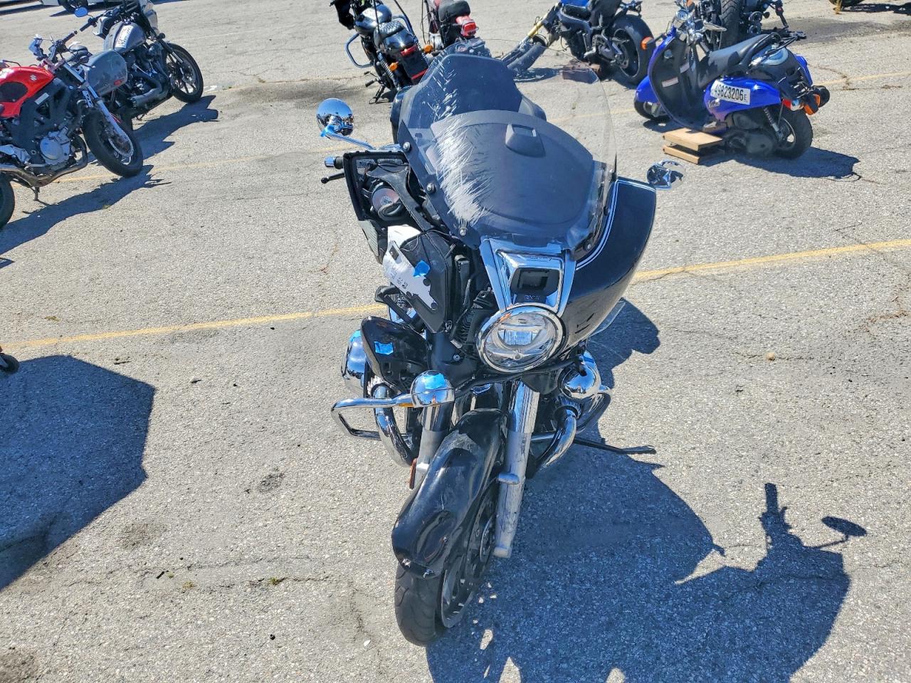 2022 BMW R18 Transcontinental