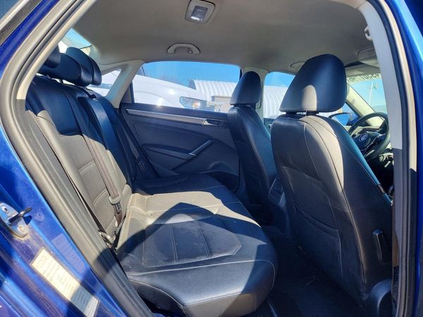 2017 VOLKSWAGEN PASSAT R-Line — PSRS