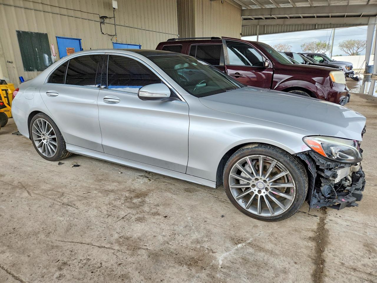 2015 MERCEDES-BENZ C Base