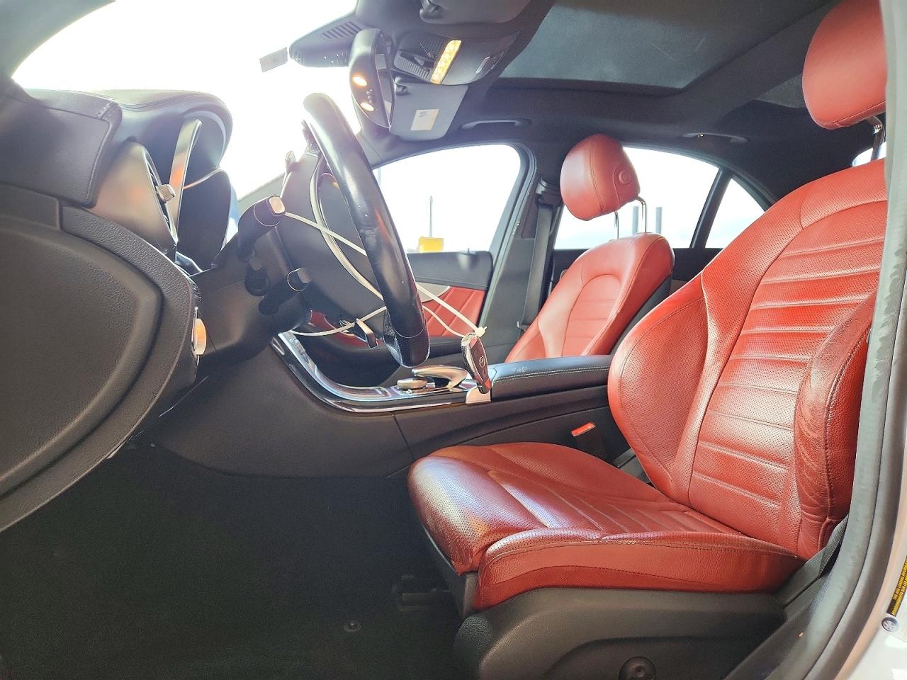 2015 MERCEDES-BENZ C Base
