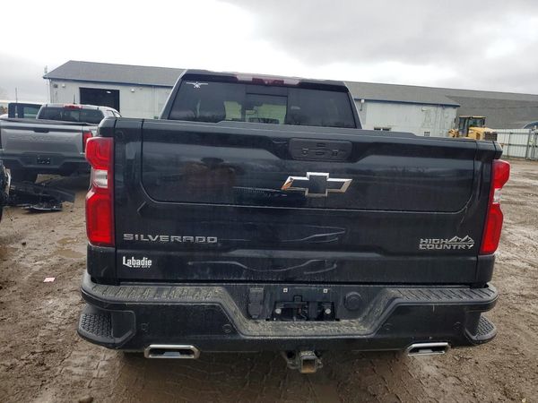 2021 CHEVROLET SILVERADO High Country