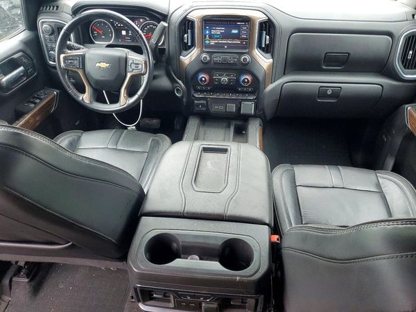 2021 CHEVROLET SILVERADO High Country