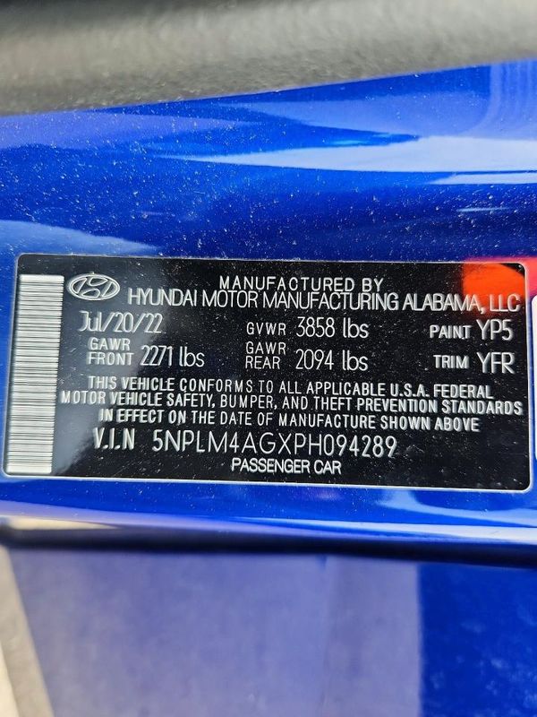 2023 HYUNDAI ELANTRA