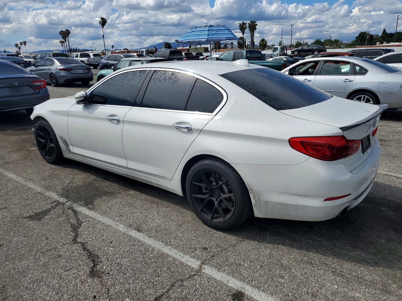 2018 BMW 530