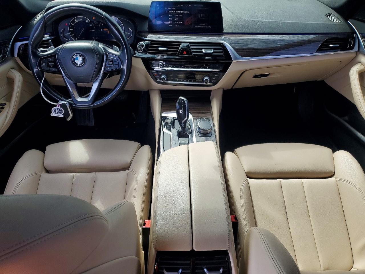 2018 BMW 530