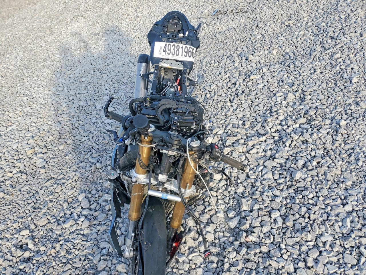 2025 BMW S 1000