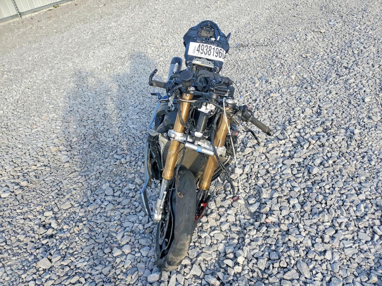 2025 BMW S 1000