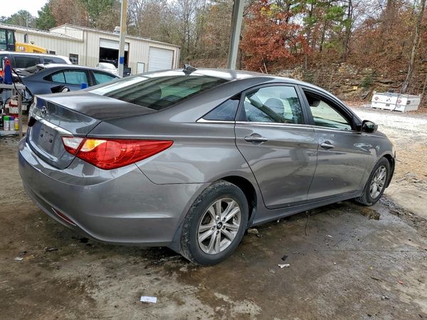 2012 HYUNDAI SONATA Middle-low level