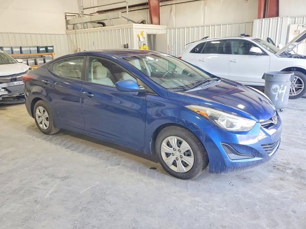 2016 HYUNDAI ELANTRA