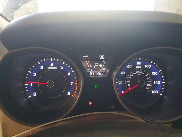 2016 HYUNDAI ELANTRA