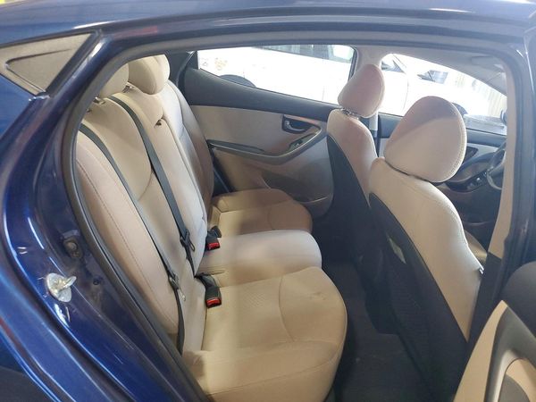 2016 HYUNDAI ELANTRA