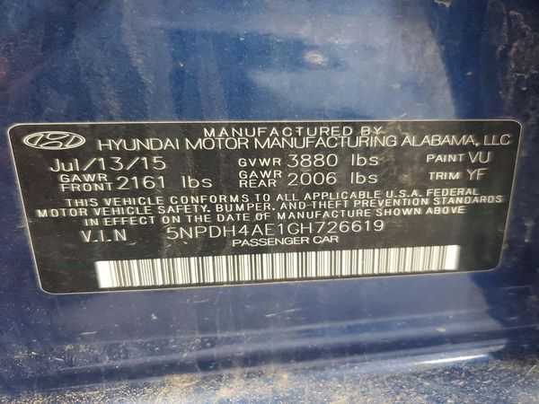 2016 HYUNDAI ELANTRA