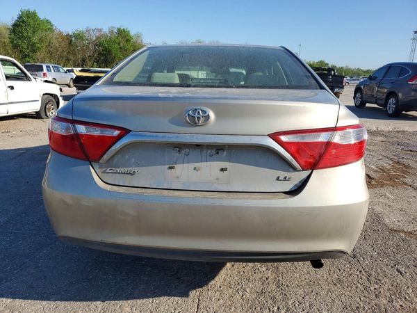 2016 TOYOTA CAMRY
