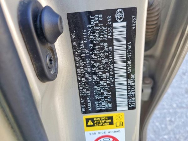 2016 TOYOTA CAMRY