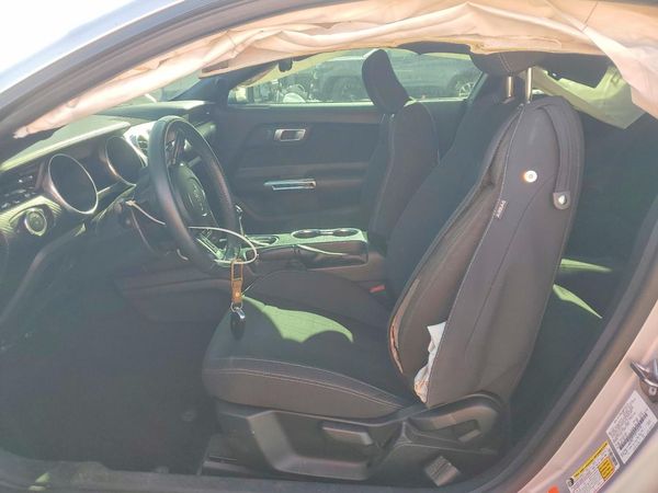 2019 FORD MUSTANG I4 Coupe