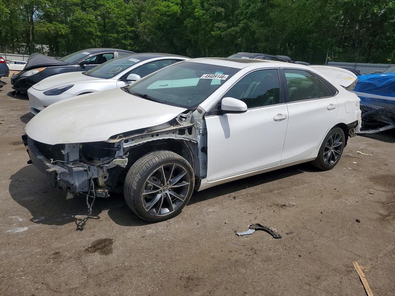 2016 TOYOTA CAMRY