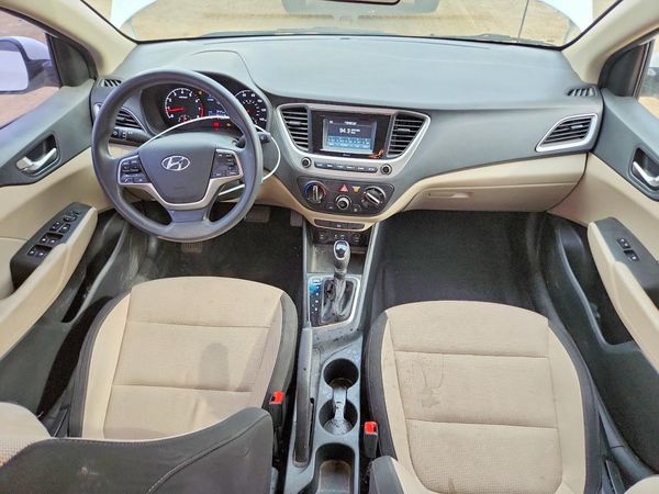 2019 HYUNDAI ACCENT SE and SEL