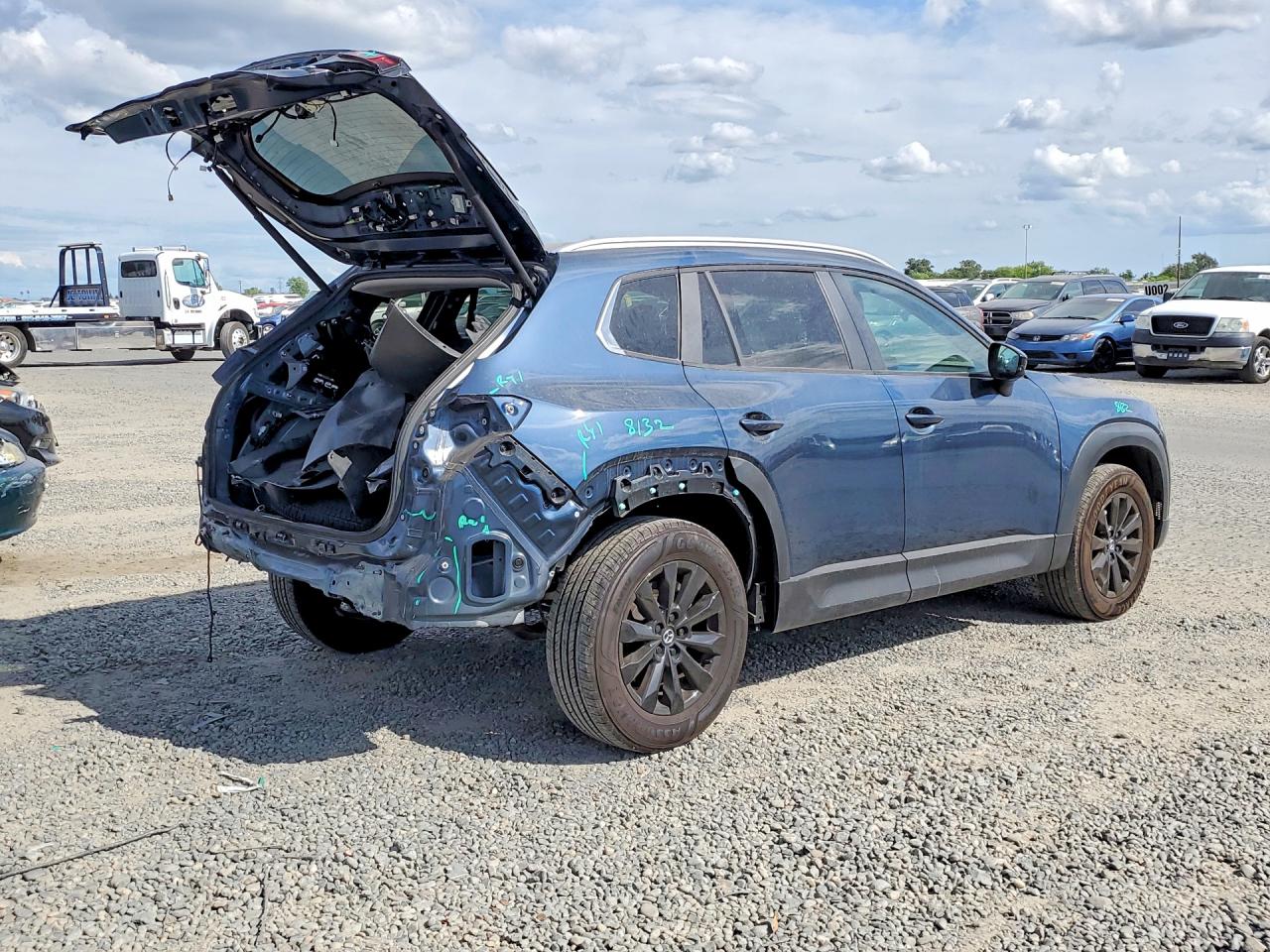 2025 MAZDA CX-50 Premium