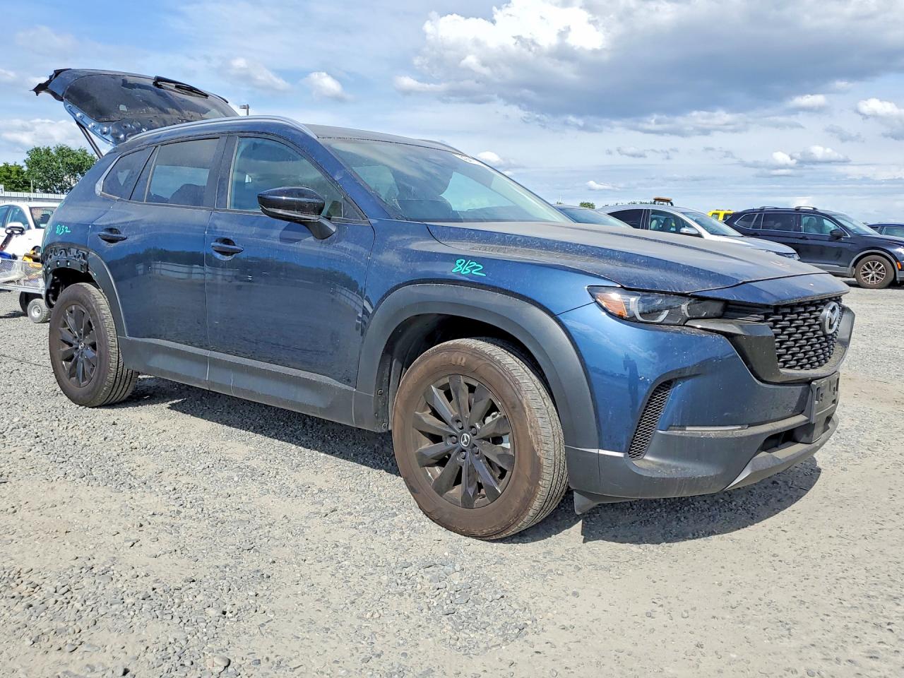 2025 MAZDA CX-50 Premium